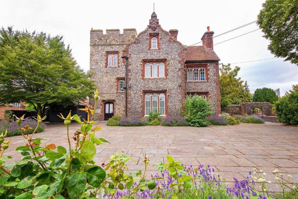 The Most Central Apartment In Canterbury Stunning Interiors, Fully Equipped, City Views And Free Wifi! Eksteriør billede